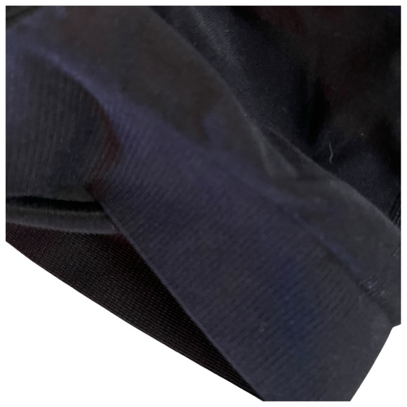 Underoutfit Sleek Black Comfort Bra - Picture 9 of 11